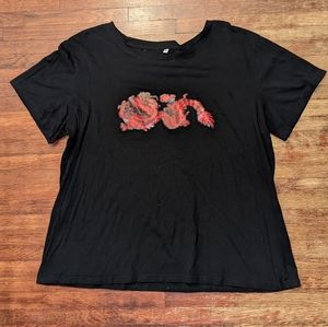 SHEIN Curve black and red Chinese dragon graphic tee shirt